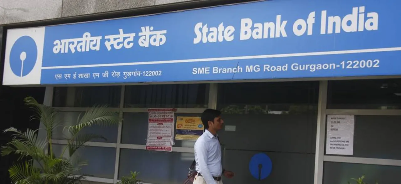 SBI के लिए बुरी खबर: जून में खत्म हुए तिमाही में  बैंक को लगी 4000 करोड़ रुपये की चपत