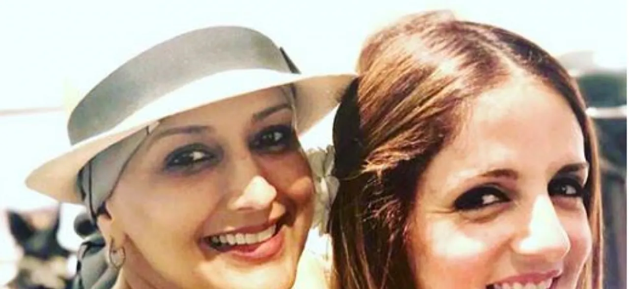 सुजैन खान ने शेयर की सोनाली बेंद्रे की तस्वीर, देख कर दिल हो जाएगा खुश
