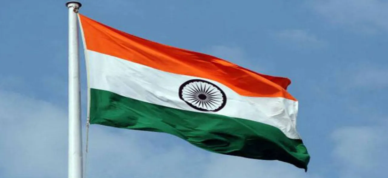 श्रीनगर: 15 अगस्त की पूर्व संध्या पर  तिरंगा फहराने की कोशिश करने पर एक शख्स गिरफ्तार