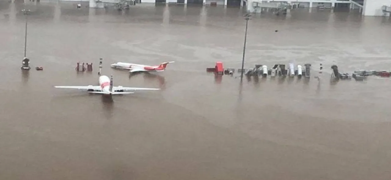 LIVE: केरल में बारिश और बाढ़ से मरने वालों की संख्या 94 हुई, 1.65 लाख राहत शिविरों में
