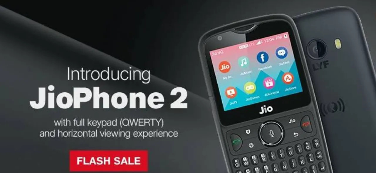 WhatsApp और Facebook फीचर से लैस है Reliance Jio Phone 2, जानिए क्या है Specification
