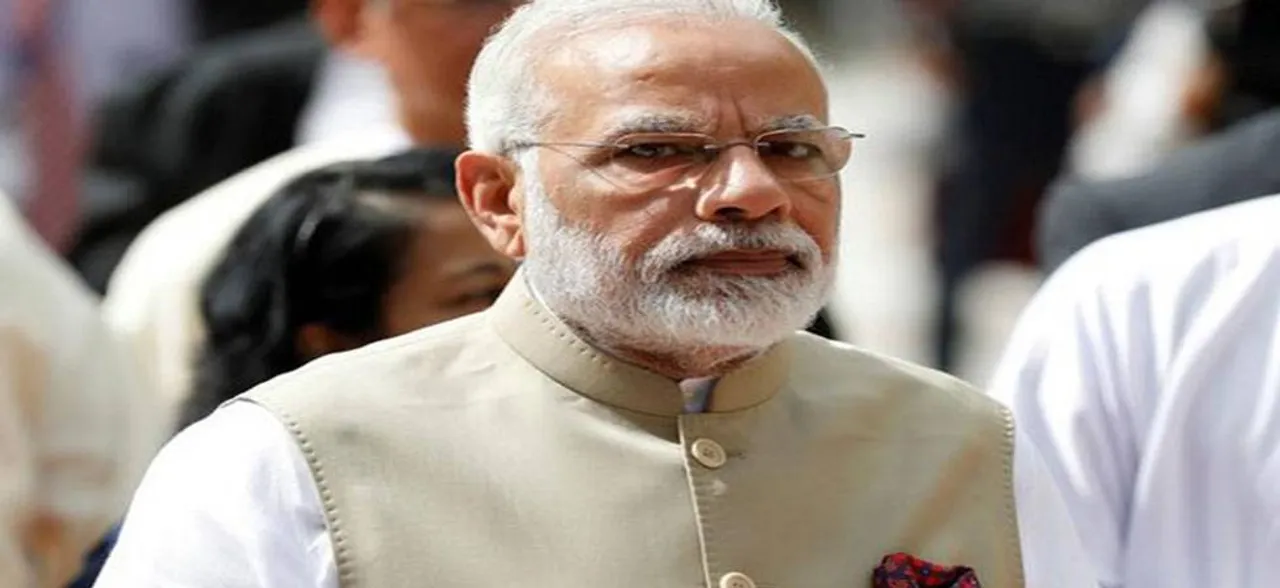 केरल बाढ़ः पीएम नरेंद्र मोदी ने सीएम पिनरई विजयन के साथ की चर्चा
