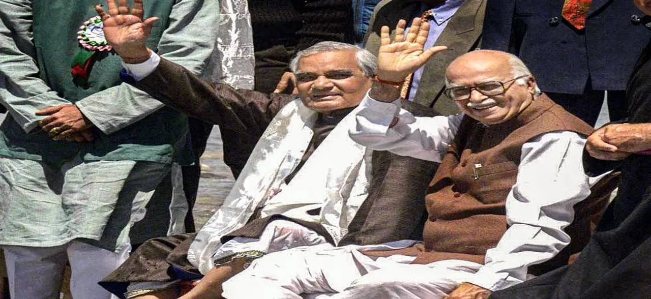 टूट गई राम-लखन की जोड़ी, ऐसे झलका आडवाणी का दर्द