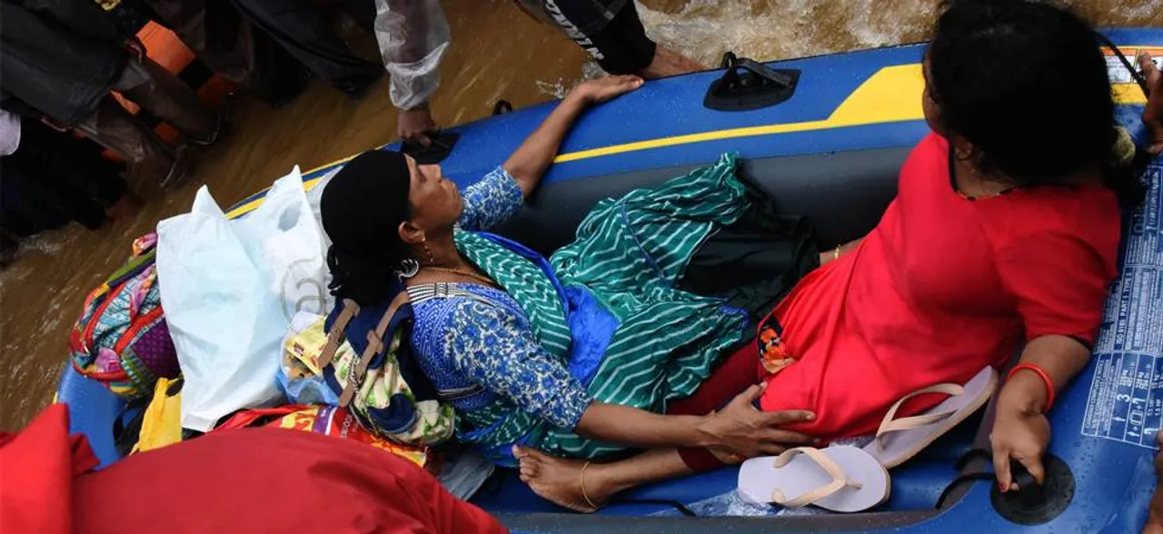 बाढ़ के साथ महंगाई की मार झेल रहा केरल, आसमान पर सब्जियों के दाम, जानकर आप भी हो जाएंगे हैरान