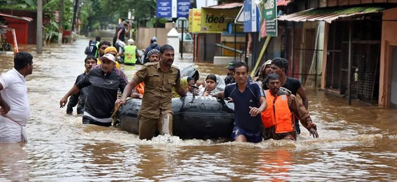 एके एंटनी की मांग, केरल बाढ़ को राष्ट्रीय आपदा घोषित की जाए