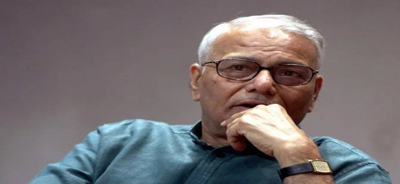 यशवंत सिन्हा ने राहुल के बहाने फिर साधा पीएम मोदी पर निशाना, कहा विदेश में अंदरूनी राजनीति पर न दें बयान