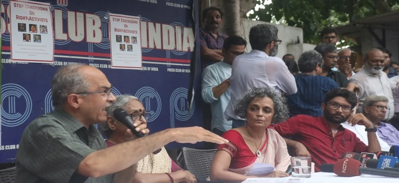सिविल सोसाइटी ने मानवाधिकार कार्यकर्ताओं की गिरफ्तारी को बताया दुर्भावपूर्ण हमला
