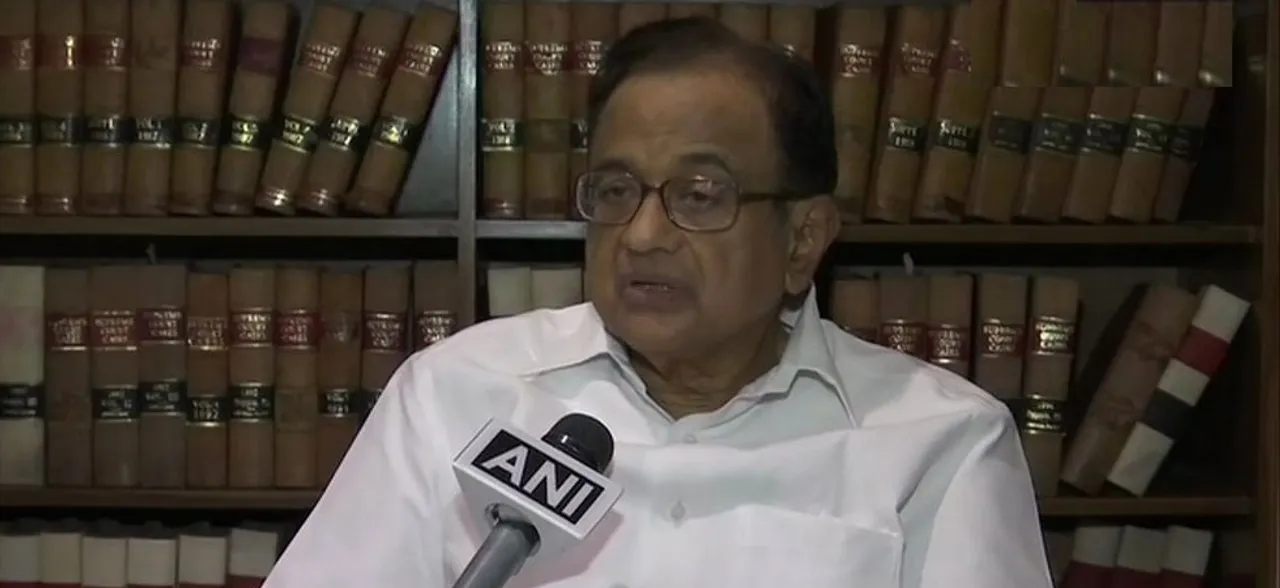 चिदंबरम का मोदी सरकार पर वार, कहा- नोटबंदी के जरिए कुछ खास लोगों को पहुंचाया गया फायदा
