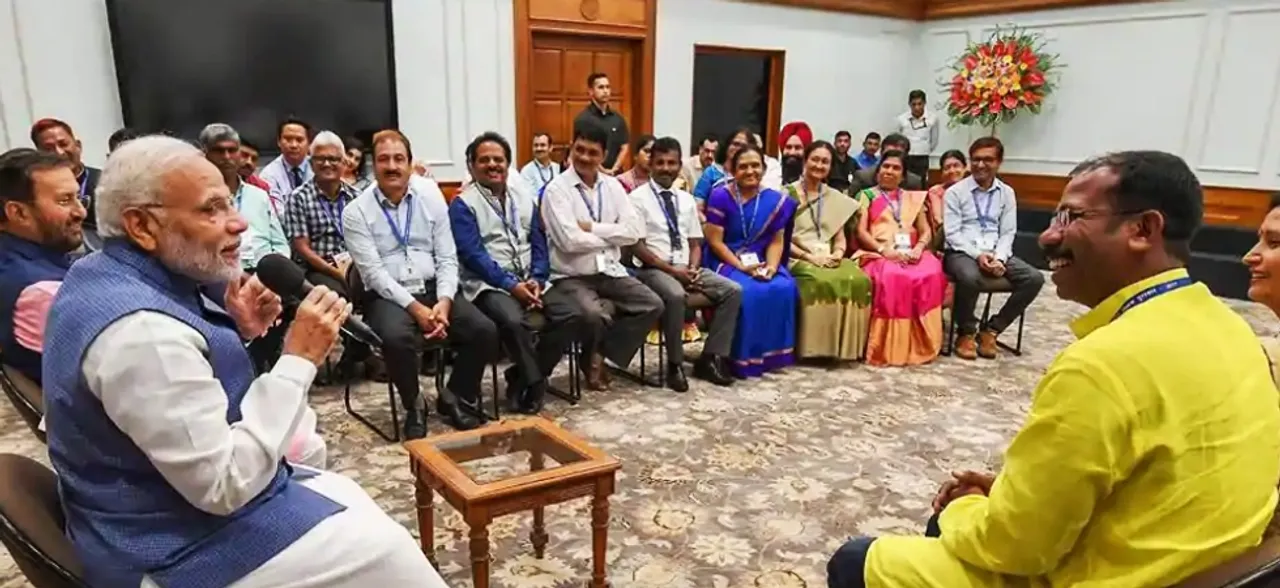 पीएम मोदी ने राष्ट्रीय शिक्षक पुरस्कार विजेताओं से की मुलाकात, इन बातों पर दिया ज़ोर