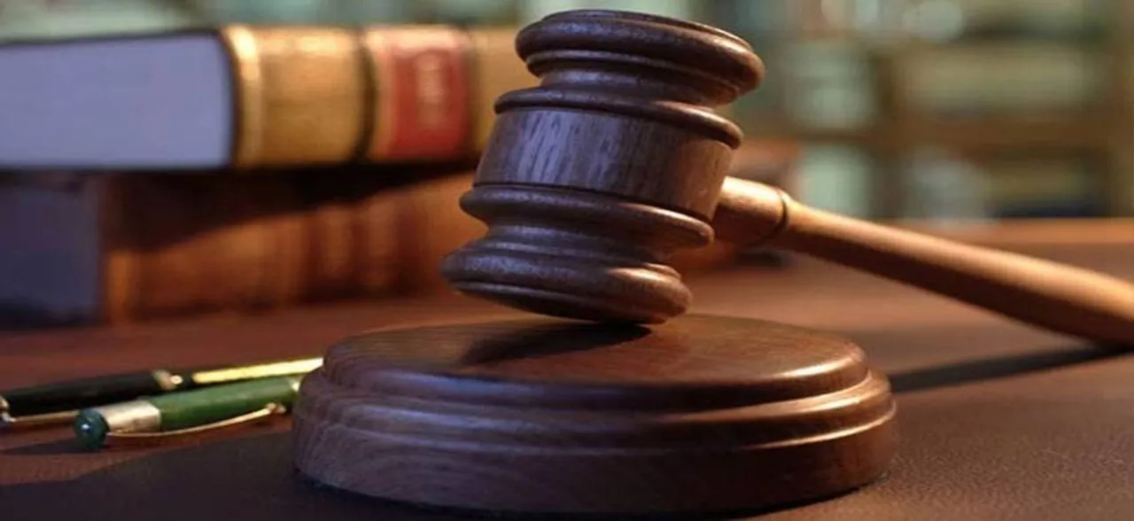 क्या है एससी एसटी एक्ट (SC/ST Act), जानें क्यों हो रहा है विवाद?