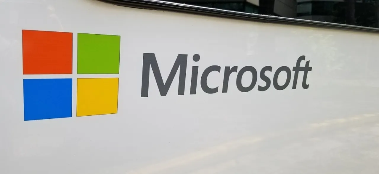 Windows 10 का अक्टूबर अपडेट Chrome, Firefox के खिलाफ नहीं : रिपोर्ट