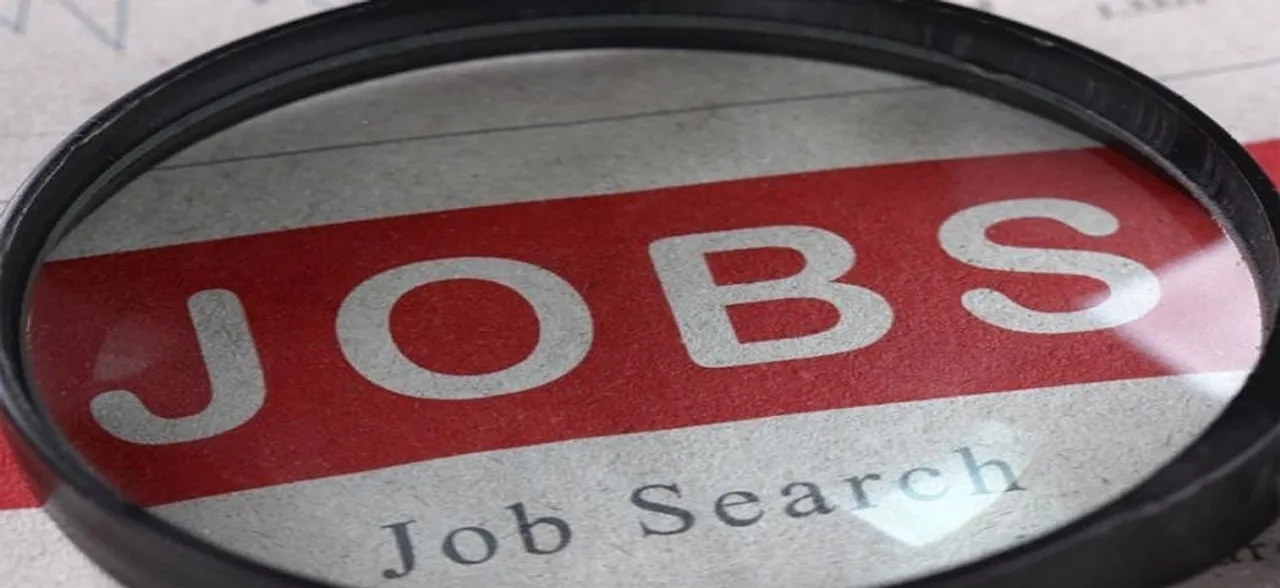 IBPS Recruitment 2018: क्लर्क पद के लिए निकली बंपर भर्ती, जानिए आवेदन से जुड़ी बातें