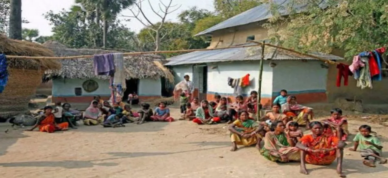 आदिवासियों की सेहत बेहद ख़राब, स्वास्थ्य से जुड़ी एक सरकारी रिपोर्ट का दावा
