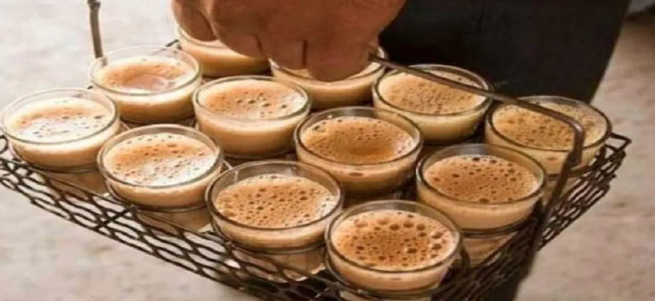चाय के शौकीनों को लगा झटका, रेलवे ने खाने-पीने के दाम में किया बदलाव, यहां देखें पूरी रेट लिस्ट (Rate List)
