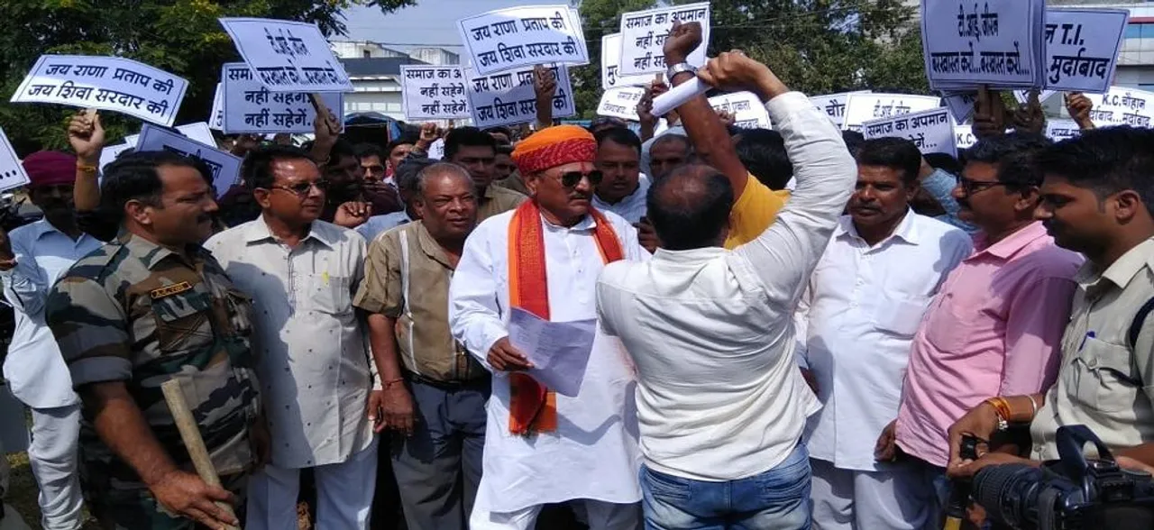 नीमच में सोंधिया समाज के लोगों का पुलिस के खिलाफ क्‍यों फुटा गुस्‍सा