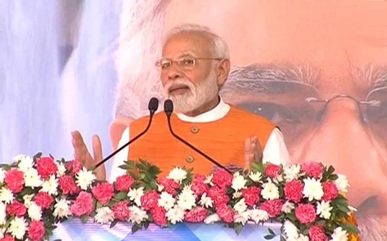 अपने भाषण के अंत में 'नर्मदे नर्मदे' का जयकारा लगाया