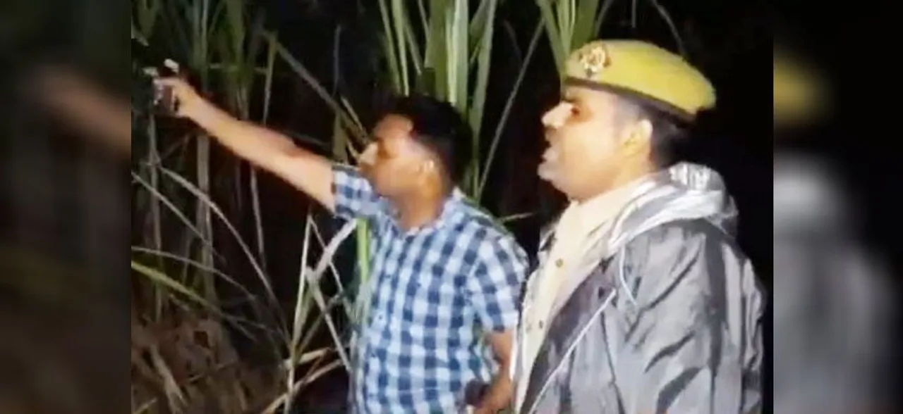 यूपी : एनकाउंटर करने गई पुलिस की नहीं चली पिस्टल, मुंह से निकाली ठांय-ठांय की आवाज, देखें VIDEO