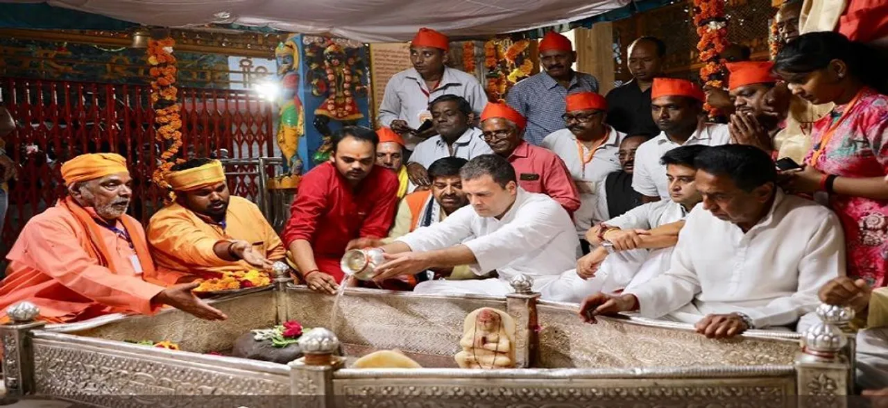 नवरात्र : मंदिर-मंदिर जा रहे हैं राहुल गांधी, उत्‍तर प्रदेश कांग्रेस कन्‍या पूजन के बाद कराएगी फलाहार