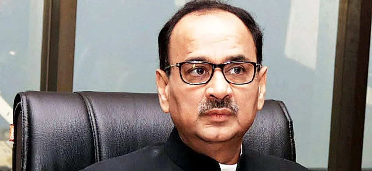 क्या गैरकानूनी है आलोक वर्मा को हटाने का फैसला ?