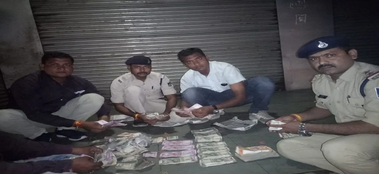 इंदौर में 23 लाख से अधिक की नगदी और चांदी पकड़ी, पन्‍ना में भी कैश बरामद