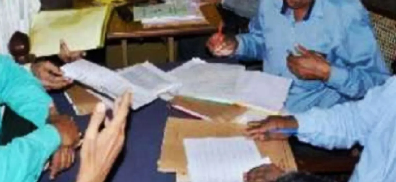 मध्यप्रदेश में नामांकन प्रक्रिया पूरी, 2800 उम्मीदवारों ने पर्चा भरा