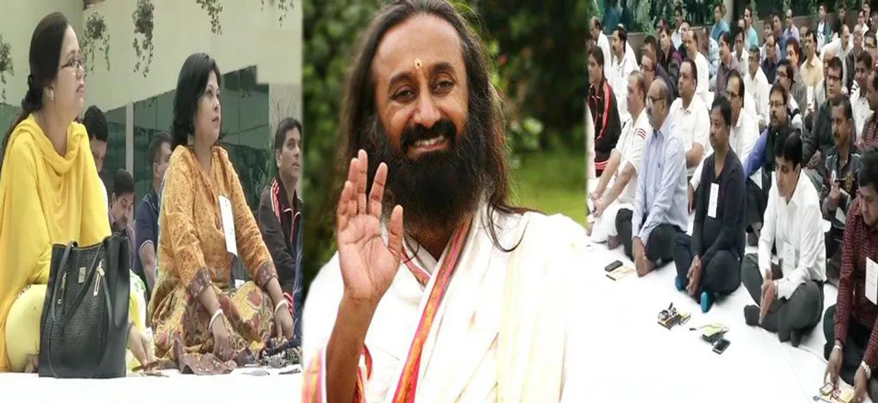 CBI VS CBI : सीबीआई श्री श्री रविशंकर की शरण में, 150 अधिकारी Art Of Living की क्लास में हुए शामिल