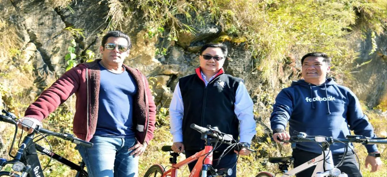 अरुणाचल प्रदेश में सलमान खान का दिखा नया अंदाज, किरण रिजिजू के साथ चलाई साइकिल