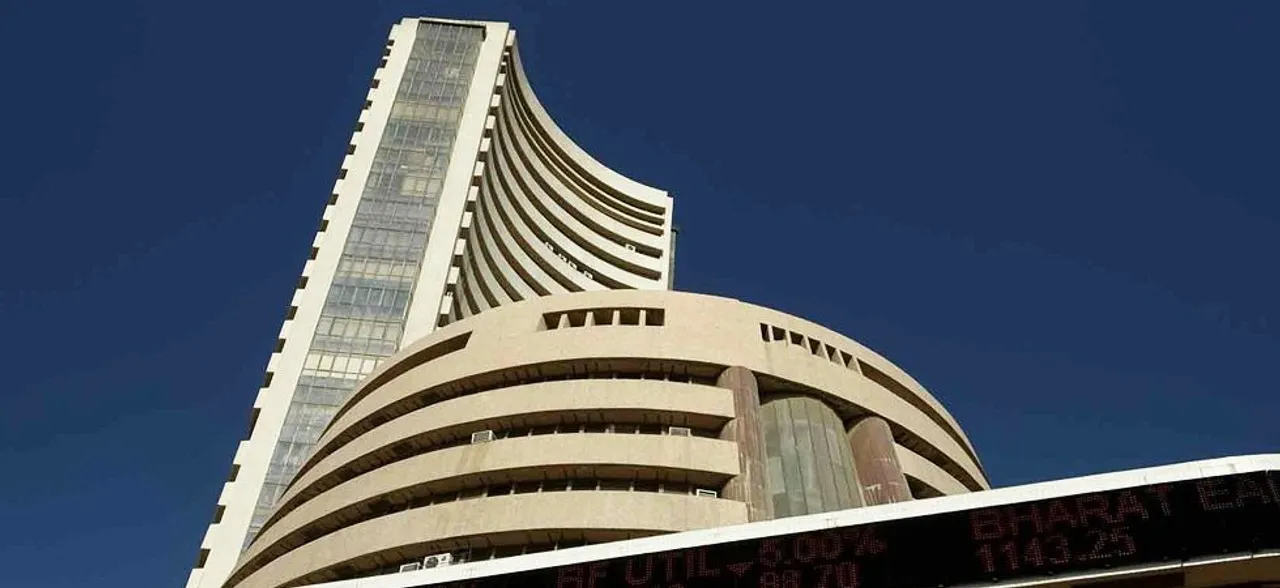 Share Market Review : भारी गिरावट का रहा बीता हफ्ता, आगे आंकड़ों पर रहेगी नजर