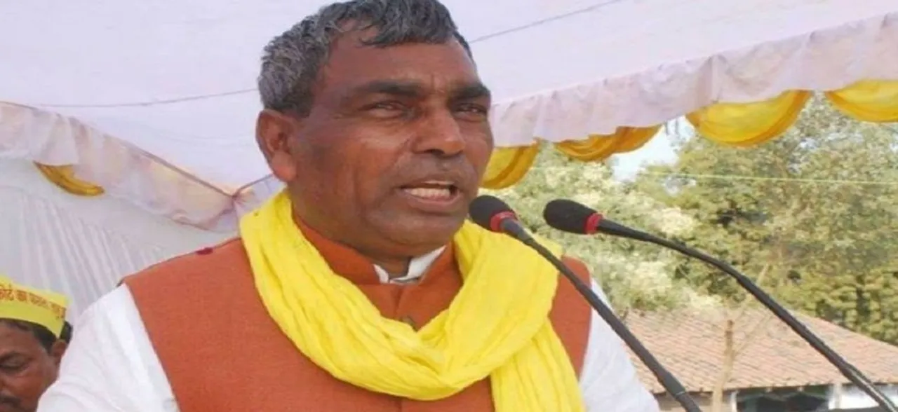 अखिलेश यादव के बाद यूपी के मंत्री ने की अयोध्या में सेना तैनाती की मांग