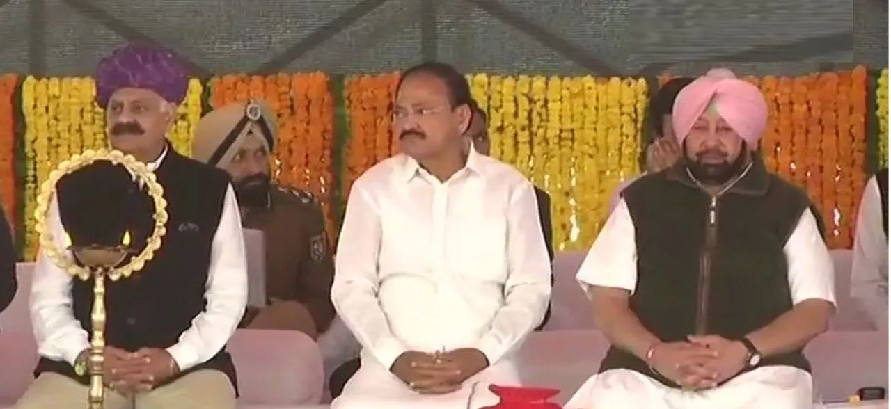 करतारपुर कॉरीडोर पर श्रेय लेने की होड़, बादल के साथ नाम देखने पर भड़के पंजाब के मंत्री