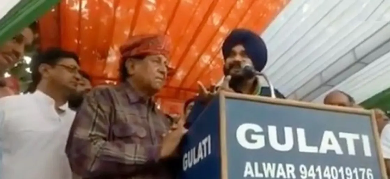 राफेल पर नवजोत सिंह सिद्धू का बीजेपी पर निशाना, '500 करोड़ का प्लेन 1600 करोड़ में? 1100 करोड़ किसकी जेब में डाले'