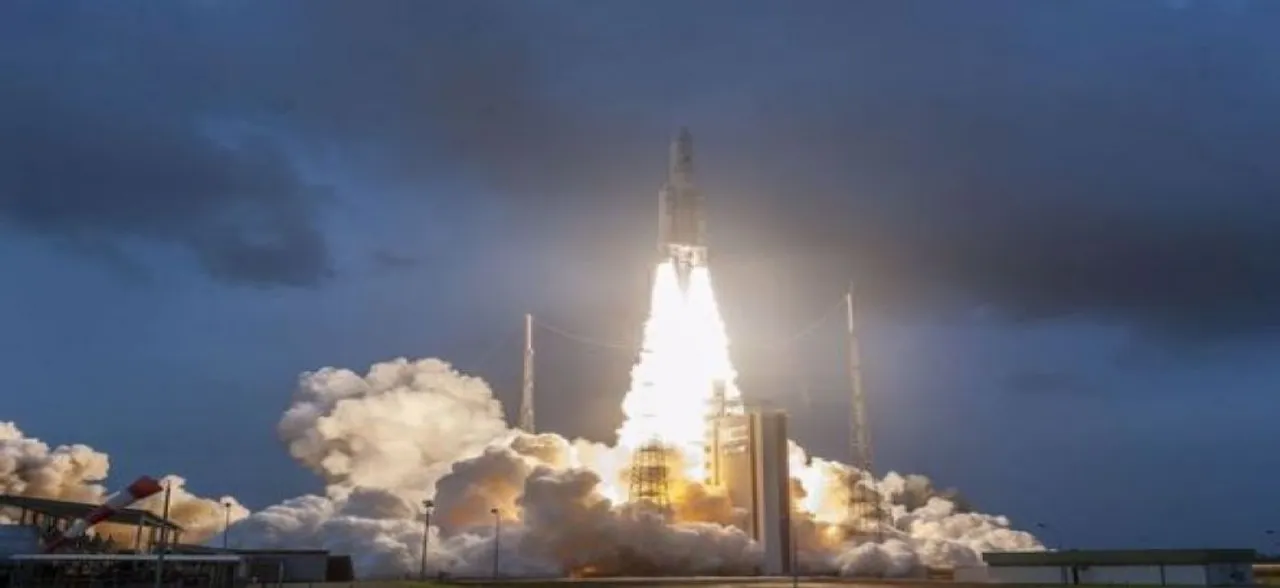 अत्याधुनिक सैटेलाइट GSAT-11 सफलतापूर्वक किया गया लॉन्च, इंटरनेट स्पीड बढ़ाने में मिलेगी मदद