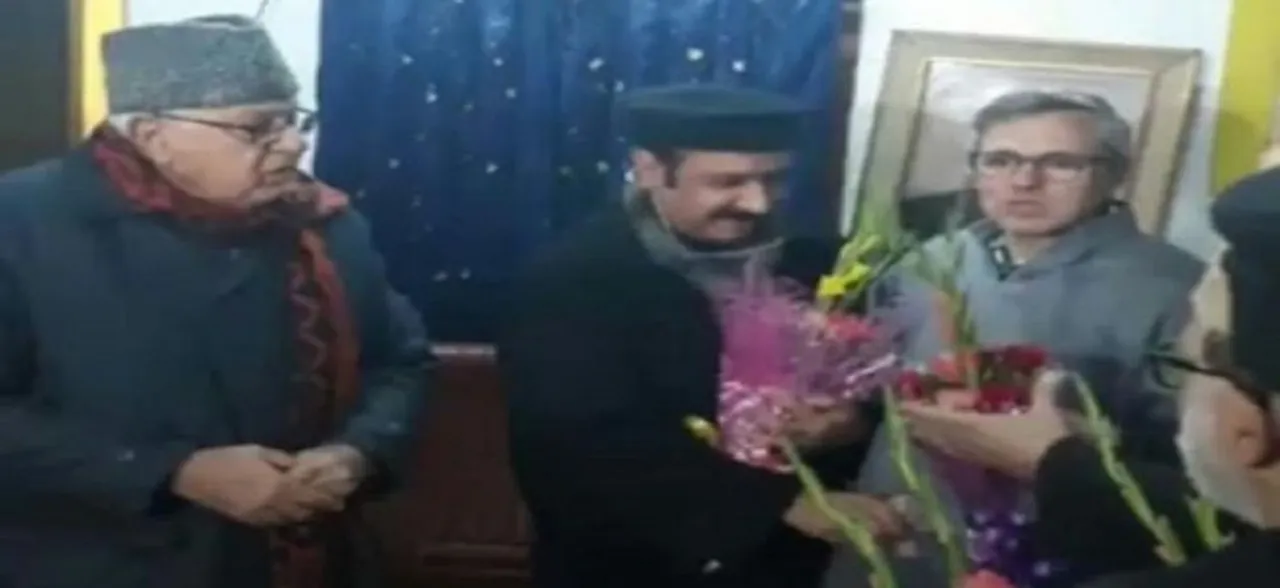 कश्मीर की राजनीति में भूचाल, पीडीपी से निकाले गए बशारत बुखारी एनसी में शामिल