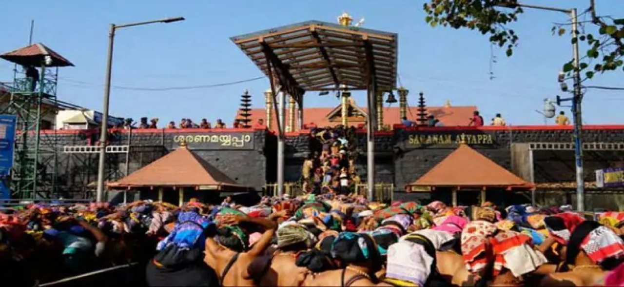 केरल : सबरीमाला मंदिर पहुंची 11 महिलाएं बिना दर्शन किए वापस लौटीं