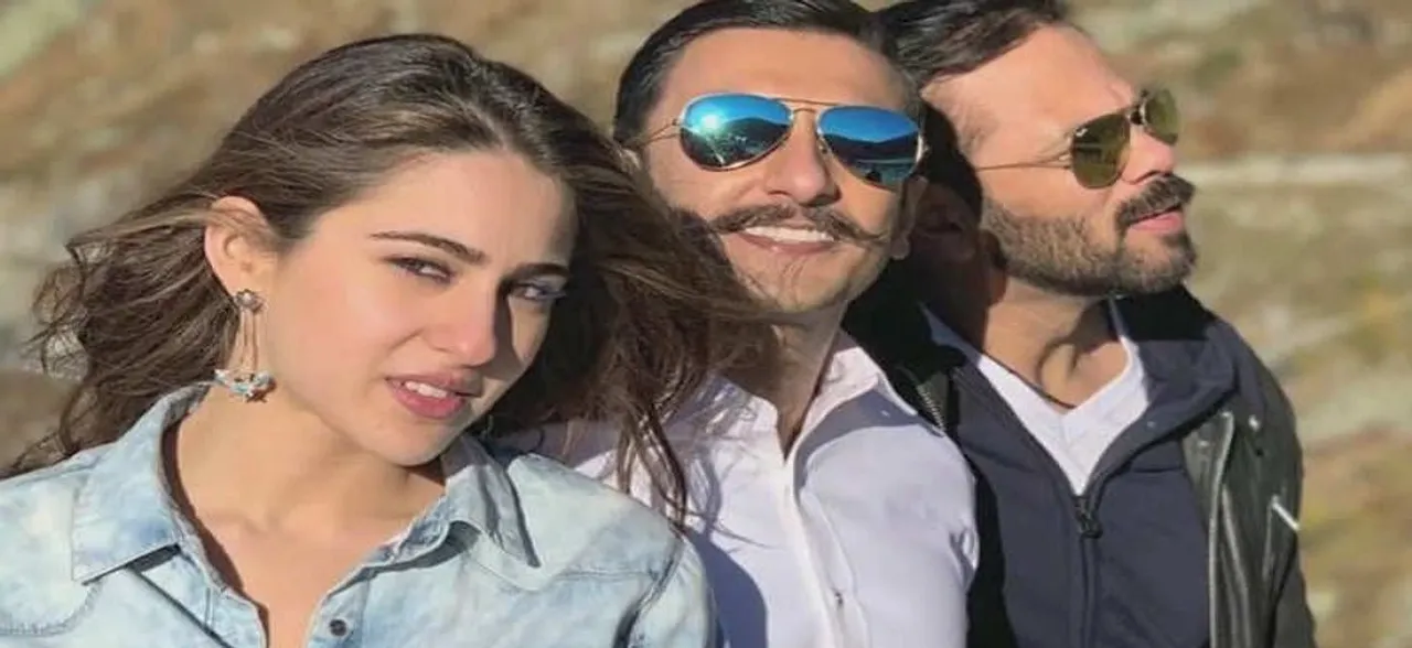 #Simmba के प्रमोशन के लिए रायपुर पहुंचे रणवीर और सारा, 'आंख मारे' पर जमकर किया डांस