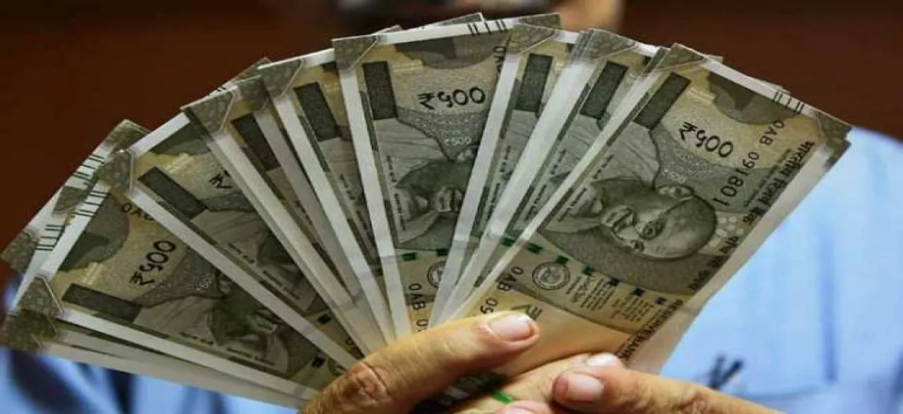 7th Pay Commission : अब इस राज्य के सरकारी कर्मचारियों को नए साल का तोहफा, बढ़ जाएगा वेतन