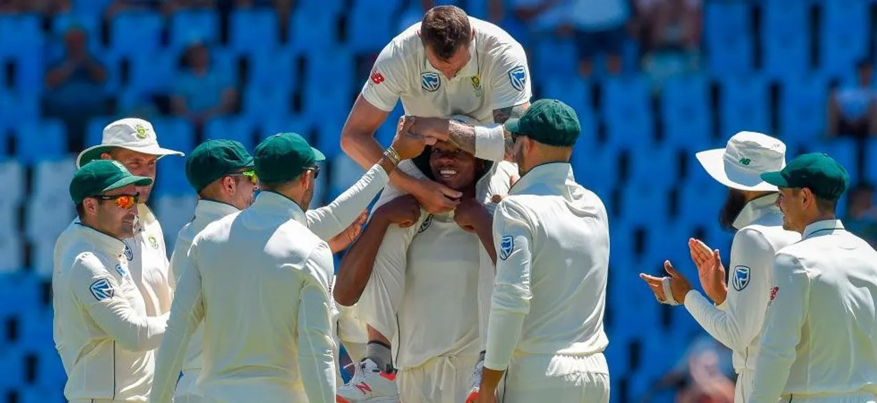 PAK vs SA: सेंचुरियन में दिखा गेंदबाजों का दम, पहले दिन गिरे 15 विकेट