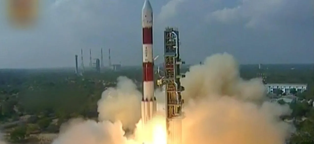 गगनयान (Gaganyaan Mission) क्या है? जानें भारत के मानवयुक्त अंतरिक्ष यान की 10 खास बातें