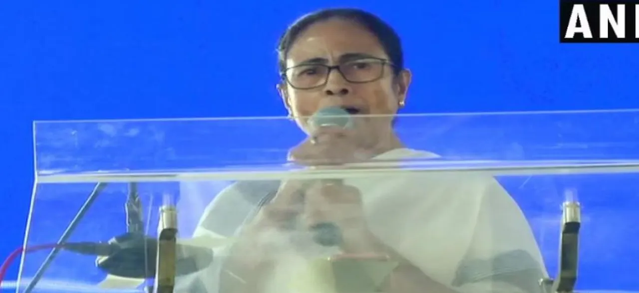 रथ यात्रा पर बोली ममता बनर्जी, धार्मिक यात्रा से नहीं दंगा यात्रा से है दिक्कत