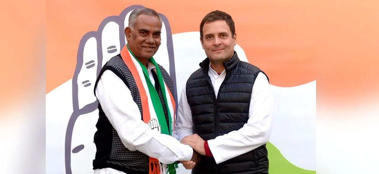 झारखंड में नीतीश कुमार को झटका, जेडीयू प्रदेश अध्यक्ष जलेश्वर महतो ने थामा राहुल गांधी का हाथ