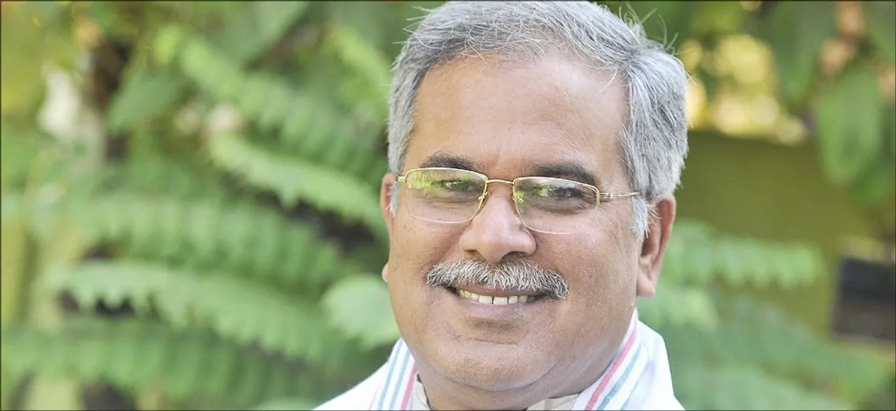 छत्‍तीसगढ़ के मुख्‍यमंत्री भूपेश बघेल ने मजदूरों के साथ मनाया नया साल