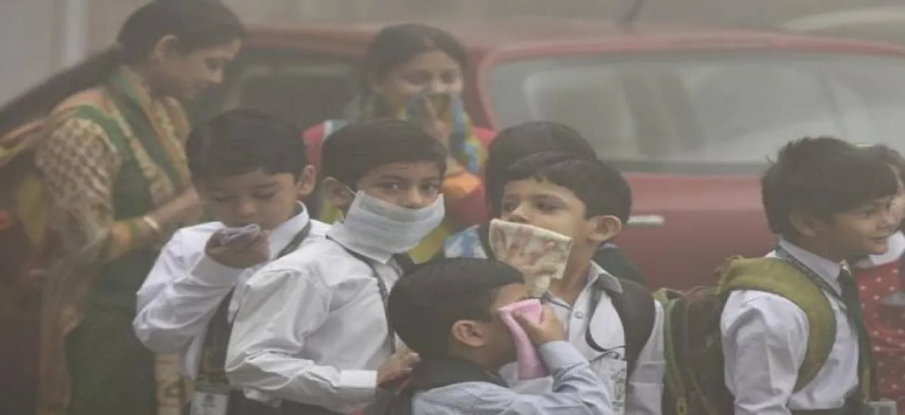 Delhi Air Quality : दिल्ली की हवा में घुला है जहर, जानें कितना खतरनाक है आज राजधानी में सांस लेना