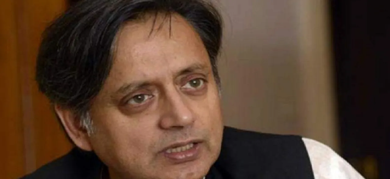 फिल्म 'द एक्सीडेंटल प्राइम मिनिस्टर' को लेकर पीएम मोदी के 'अच्छे दिन' के वादे पर शशि थरूर ने ली चुटकी