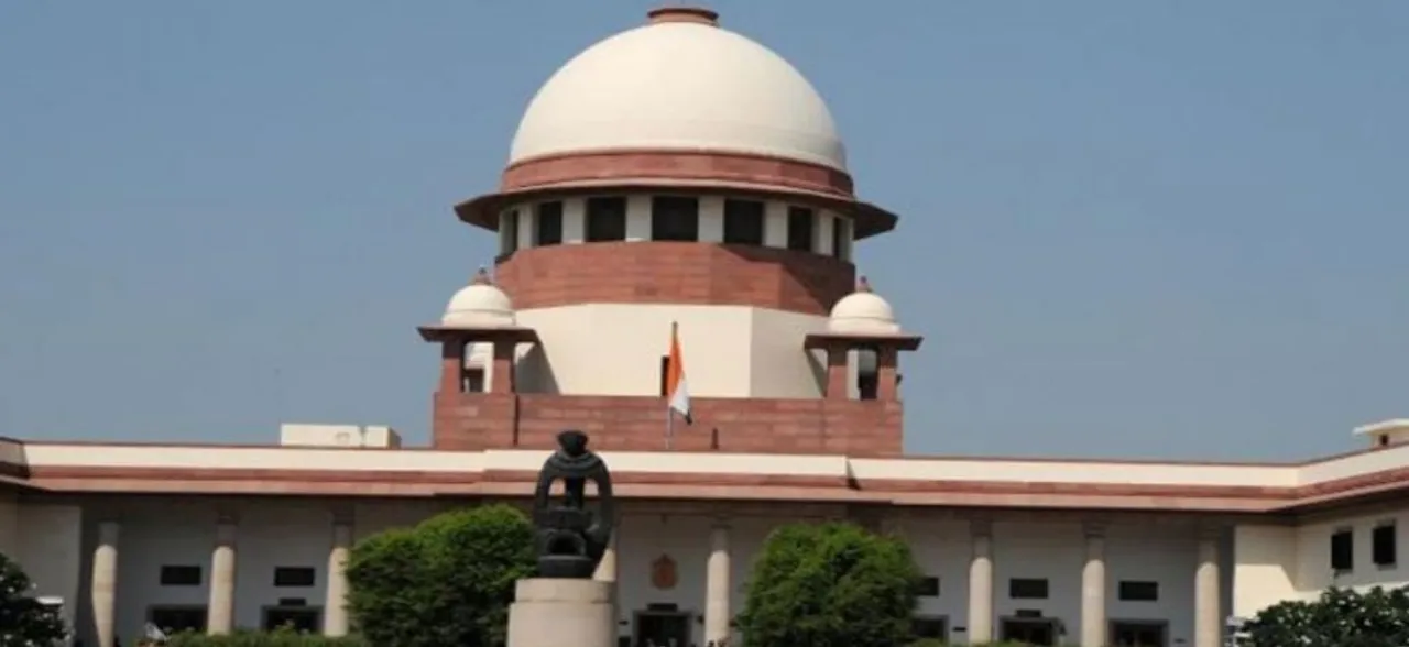 सामान्य वर्ग के लोगों को आर्थिक आधार पर आरक्षण को सर्वोच्च न्यायालय में चुनौती