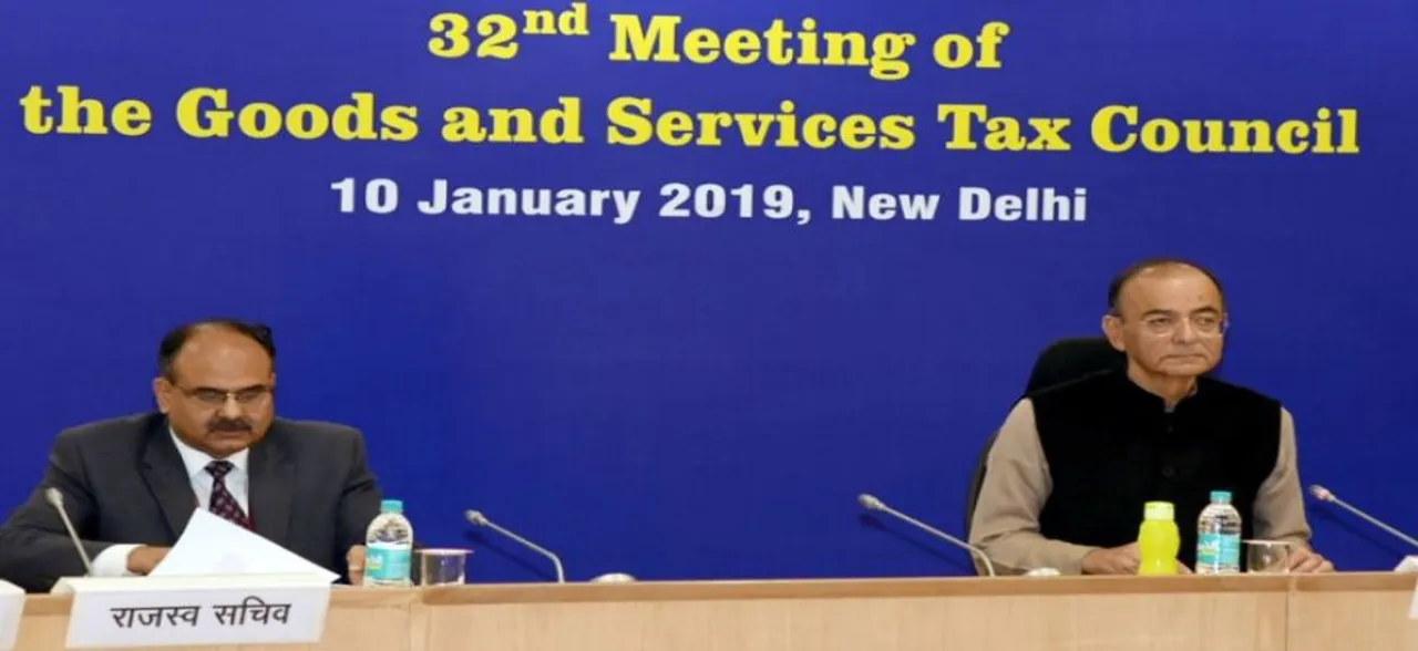 कारोबारियों को मोदी सरकार ने दी बड़ी राहत, 40 लाख से कम टर्नओवर पर नहीं लगेगा GST