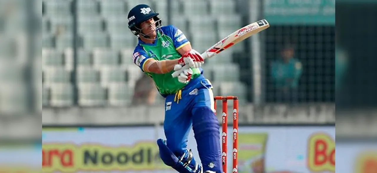 Bangladesh Premiere League में स्टीव स्मिथ के बाद अब डेेविड वॉर्नर भी हुए चोटिल