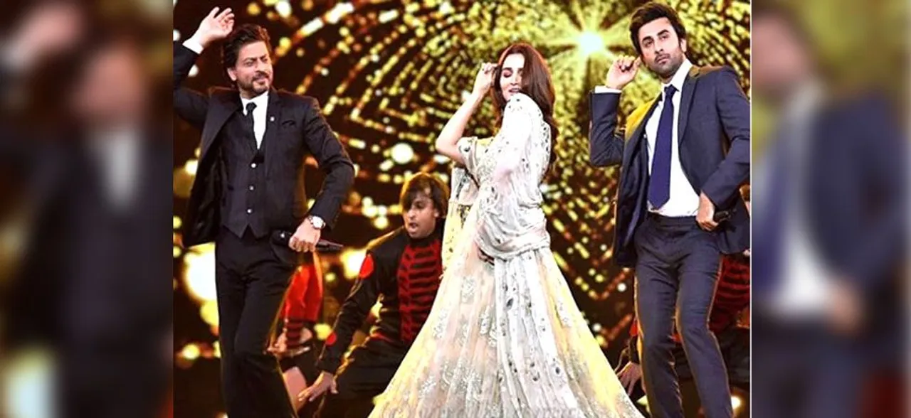 Umang Awards 2019: अफेयर की खबरों के बीच रणबीर कपूर-आलिया भट्ट ने स्टेज पर लगाए ठुमके