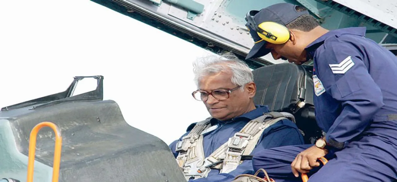 RIP जॉर्ज फर्नांडिस: राष्ट्रपति-प्रधानमंत्री समेत पूरे राजनीति समुदाय ने जताया दुख, यहां देखें किसने क्या कहा