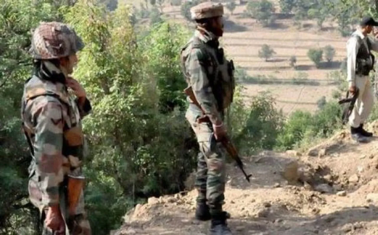 जम्मू-कश्मीर में आतंकियों ने किया ग्रेनेड हमला, 5 नागरिक घायल