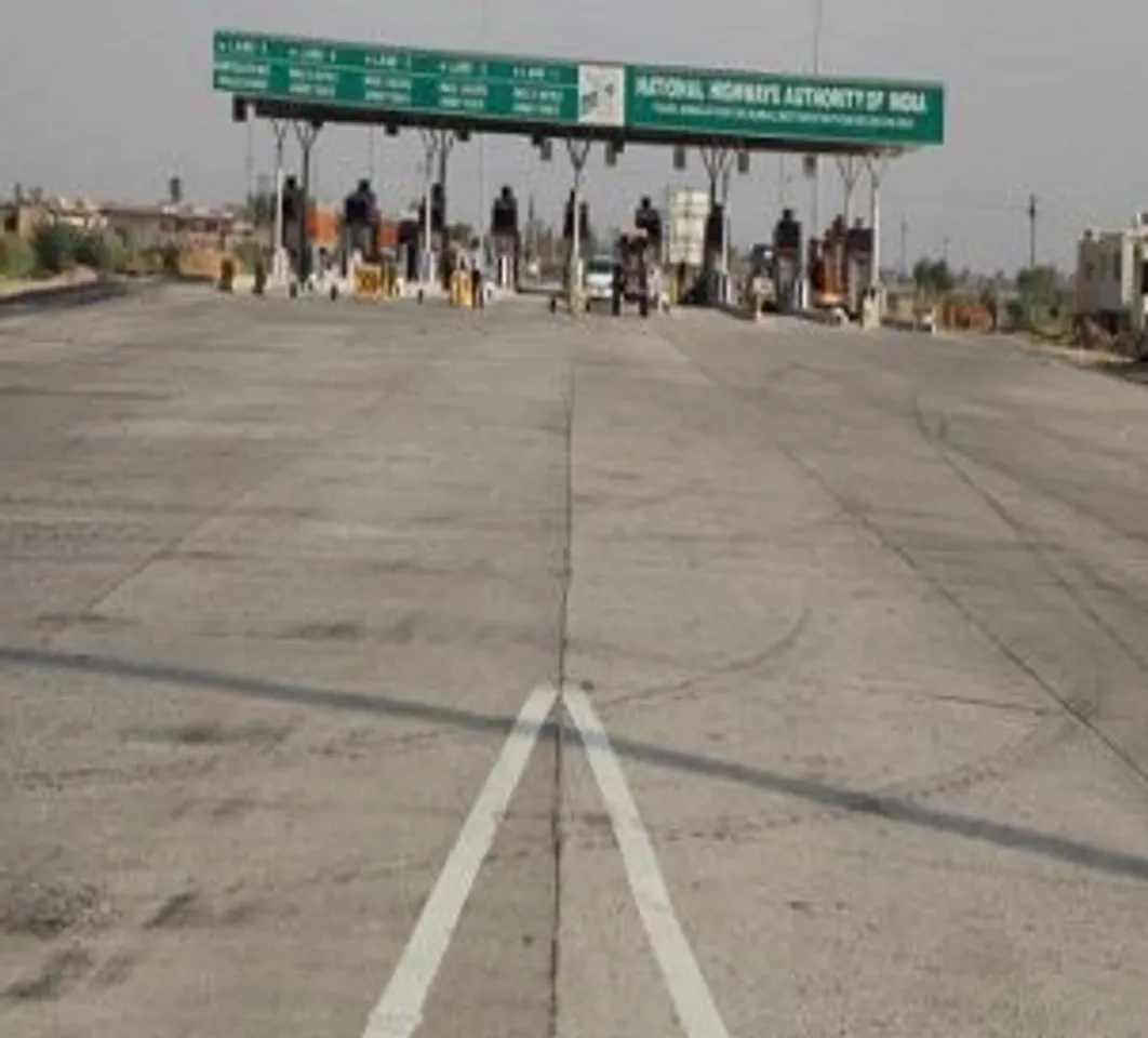 1 दिसंबर से टोल पर बिना फास्ट टैग की गाड़ी ले जाने पर चुकानी होगी दोगुनी रकम